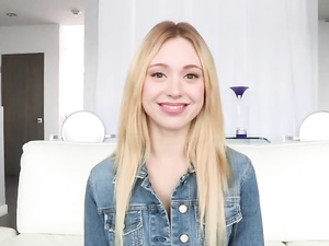 Joyful Blonde Teen Slut Fucked By A Big Cock